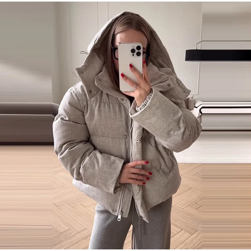 Winter Women's Cropped Padded Coats Hooded Stand Zip-up Full Sleeve Short Puffy Cotton Jacket 2026 Warm Casual Solid Outwear