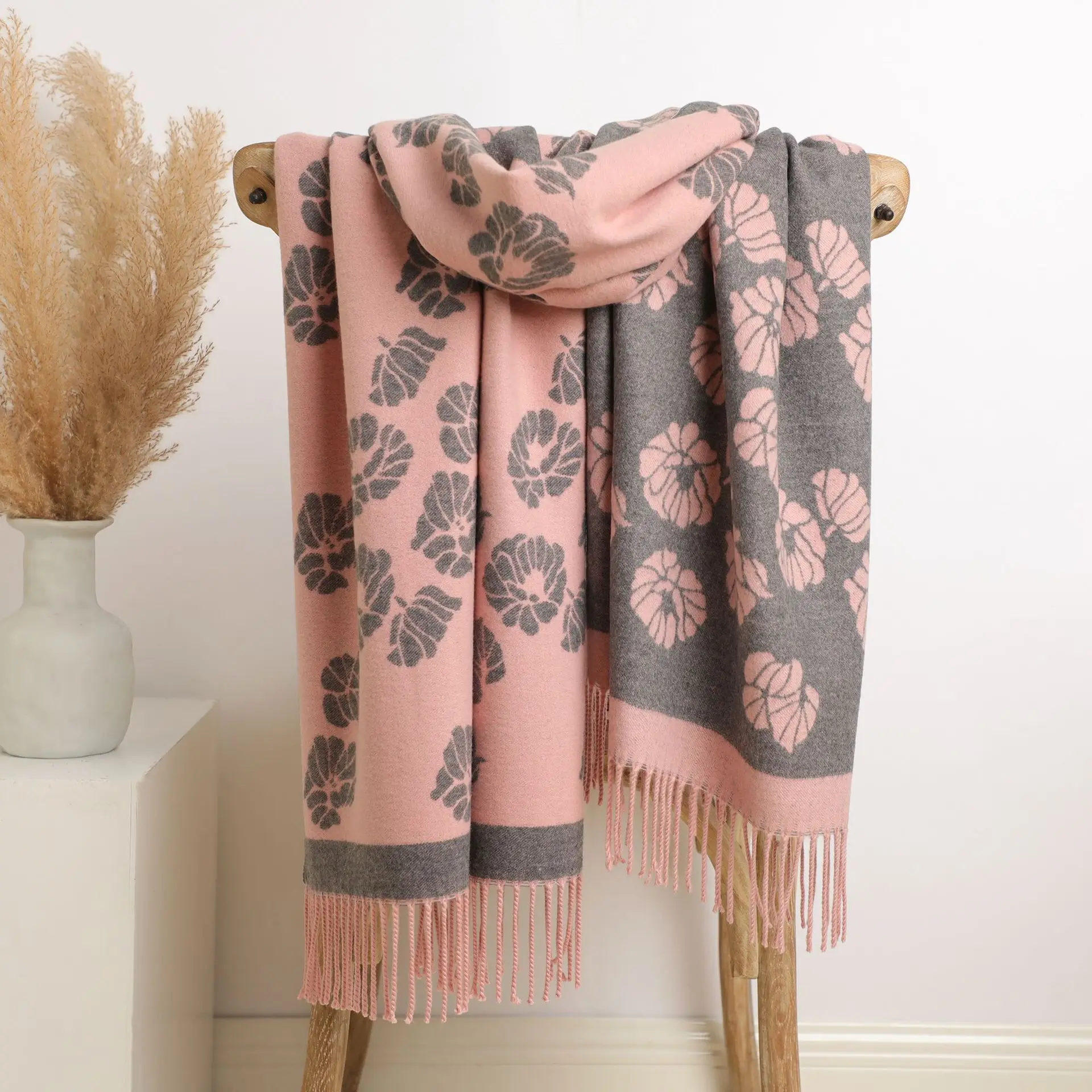 2022 Korean Autumn and Winter New style Cashmere Flower Women's Scarf Fashionable Long Beard Thickened Warm Wrapped with Shawl