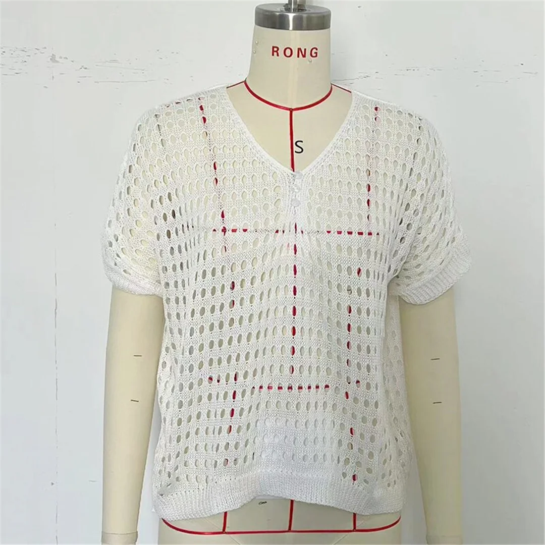 Ausgehöhlte, kurzärmelige Tunika mit V-Ausschnitt, einfarbig, aus Strick, Strandkleid, Strandmode, Damen V8511 – Detail 16