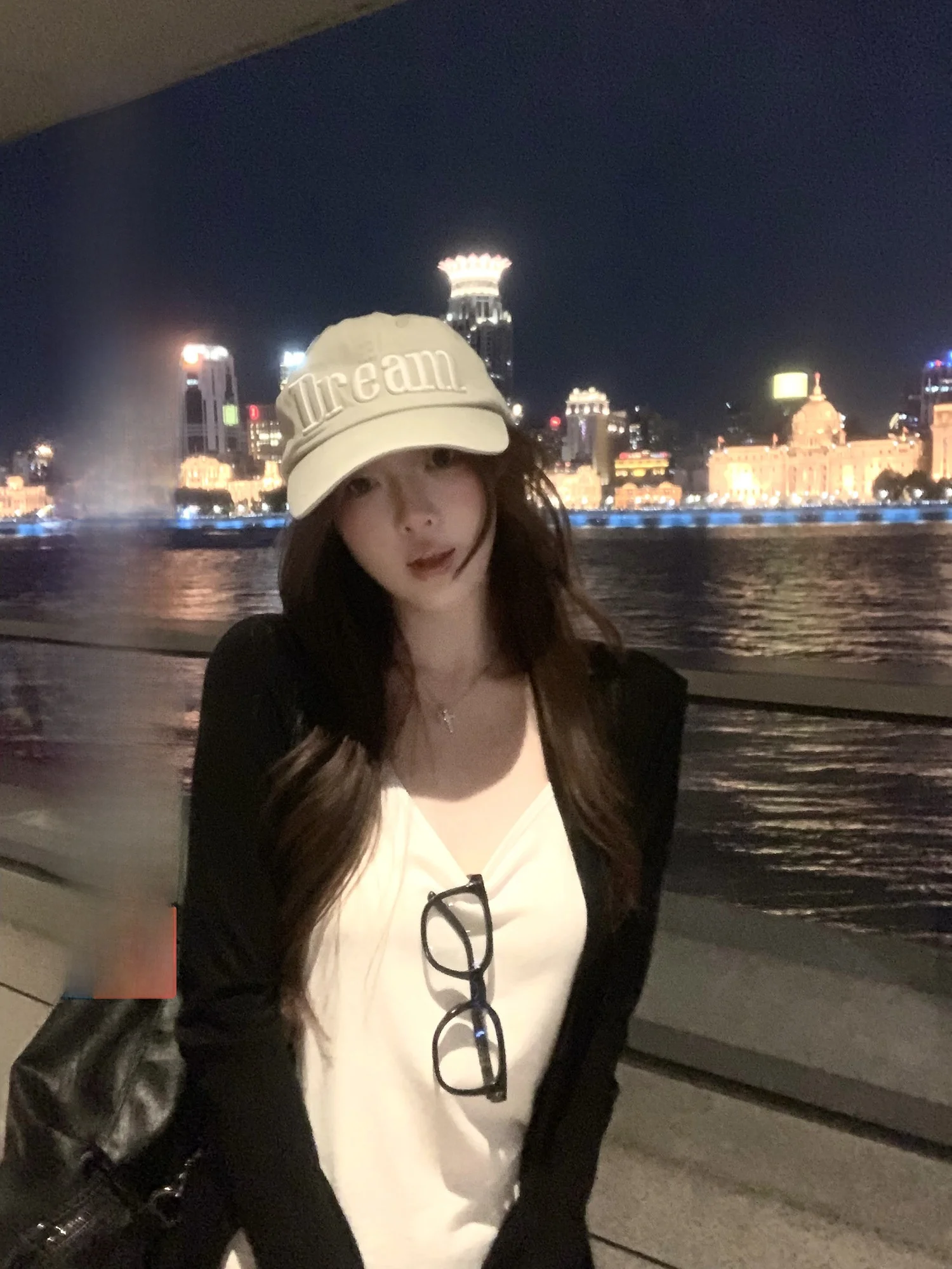 

Черно-белая комбинированная футболка с длинным рукавом, имитирующая двухслойность, для женщин, ранняя осень, базовый топ, ультратонкий, для ношения под одеждой