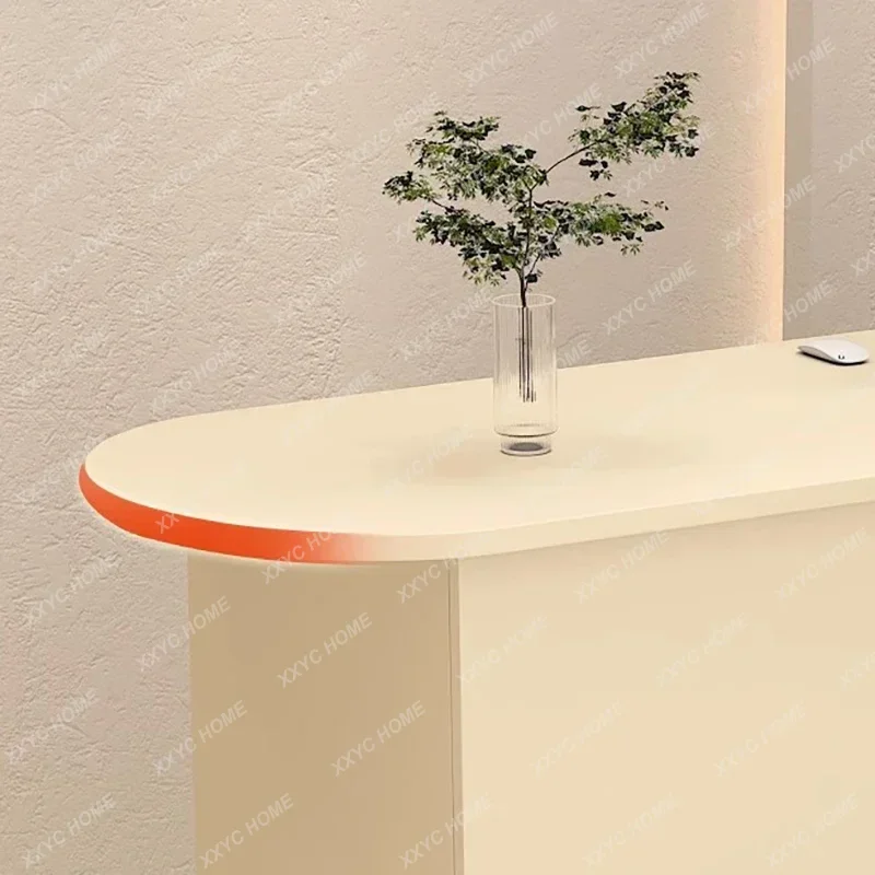 Réception Lumineuse Design, Bar d'Exposition, Bureau Haitien, Réception, Mobilier Commercial