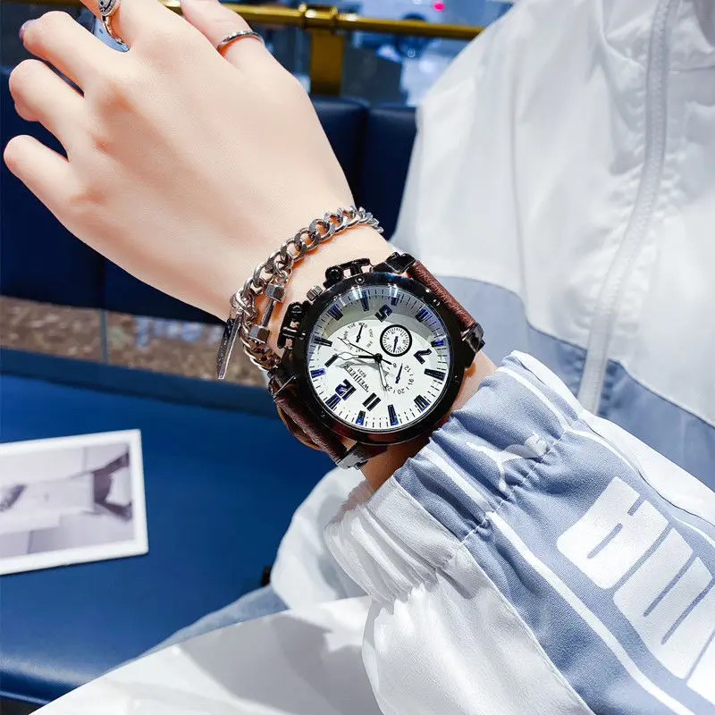 2023Newสไตล์ฮ่องกงนาฬิกาผู้ชายผู้ชายนักเรียนแฟชั่นอินเทรนด์กีฬาAll-Matchนาฬิกาแฟชั่นหน้าปัดขนาดใหญ่