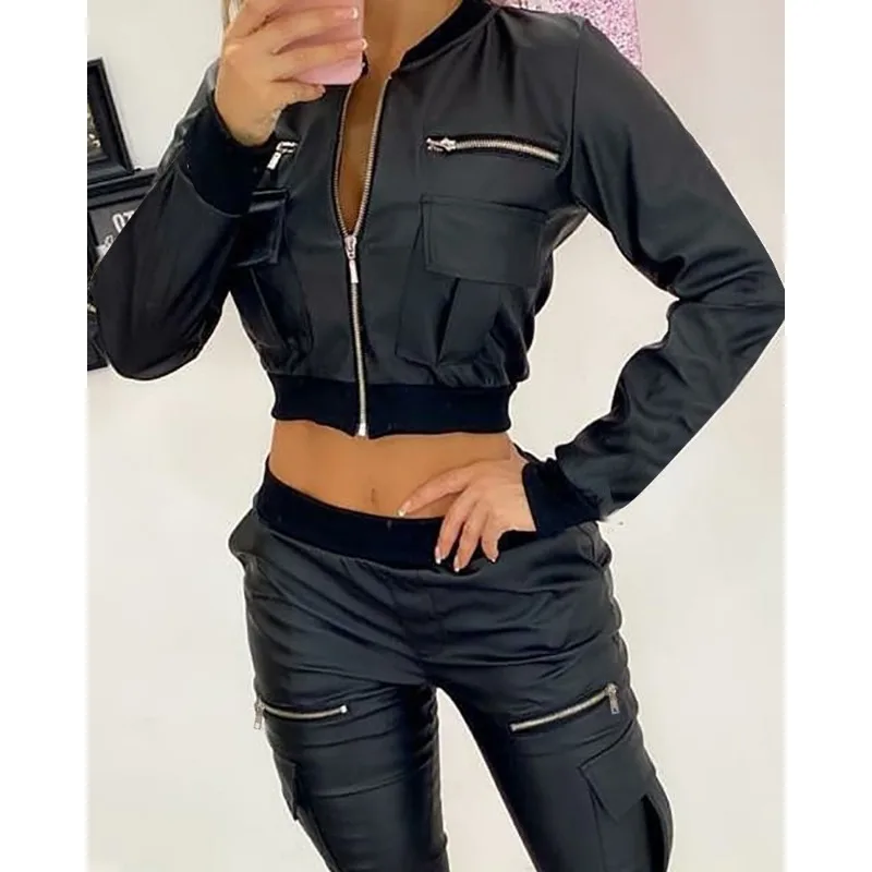 Nuovi cappotti e giacche Giacca con o-collo a maniche lunghe con design tascabile con cerniera Giacca in pelle da donna in stile corto PU dimagrante moda nera