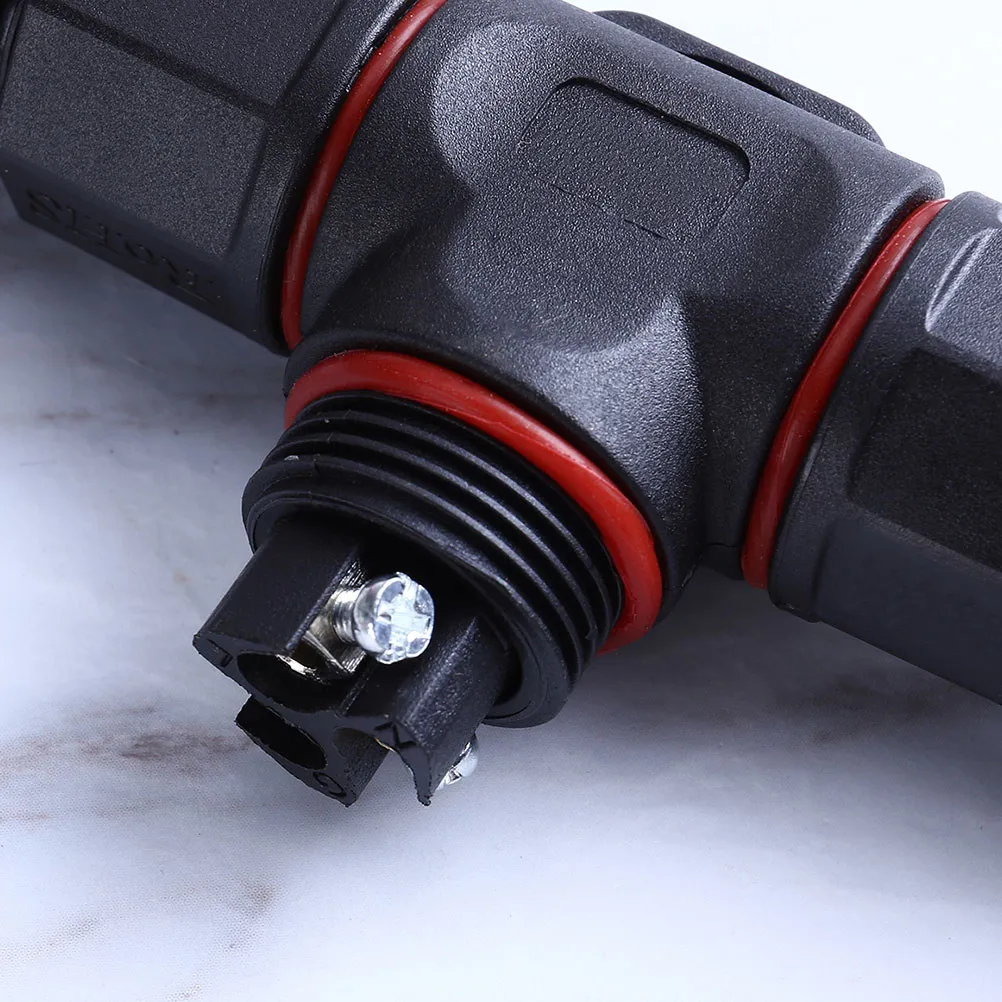 Waterproof 5 Pin IP68 Electrical Connector T-Shape Outdoor LED Light Wire Connector Fast Splice Cable Electrical Cable Adapter