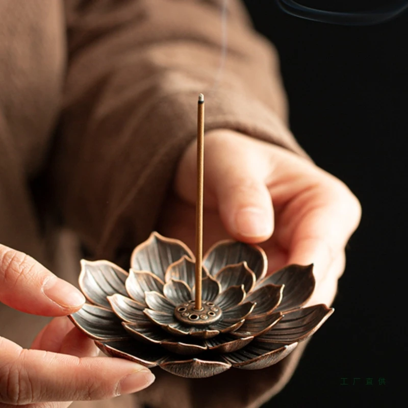 

Creative indoor lotus fragrance insert tea ceremony porous sandalwood household incense holder zen wormwood aromatherapy burner