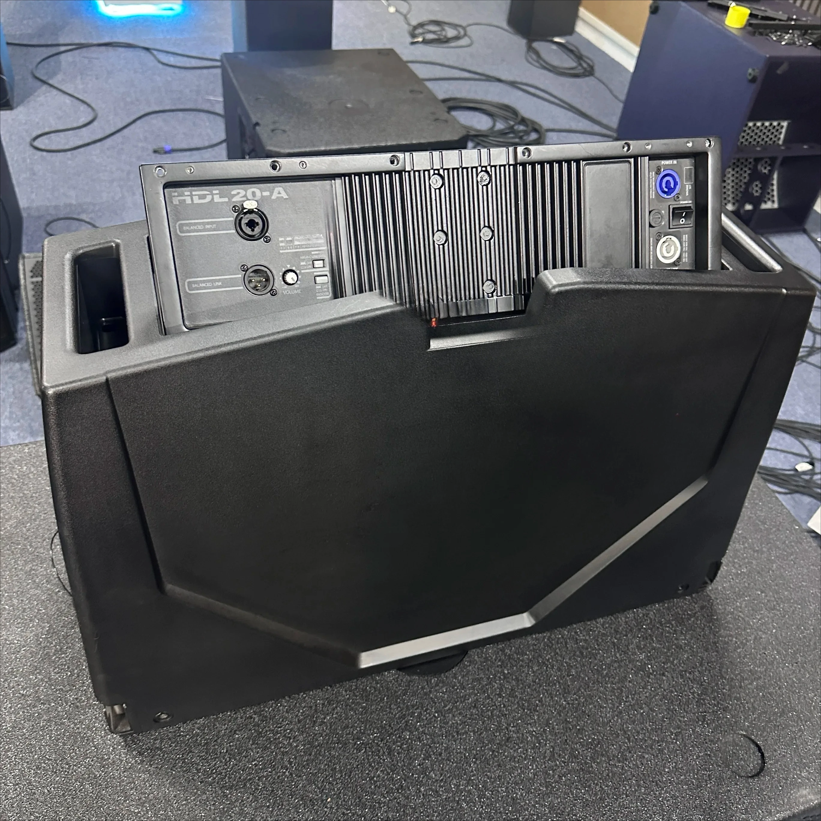 HDL 20-A Active Line Array Dual 10 Inch Speaker Dj Speaker Set System RCF Speakers Audio System Sound Sound Bar With Subwoofer