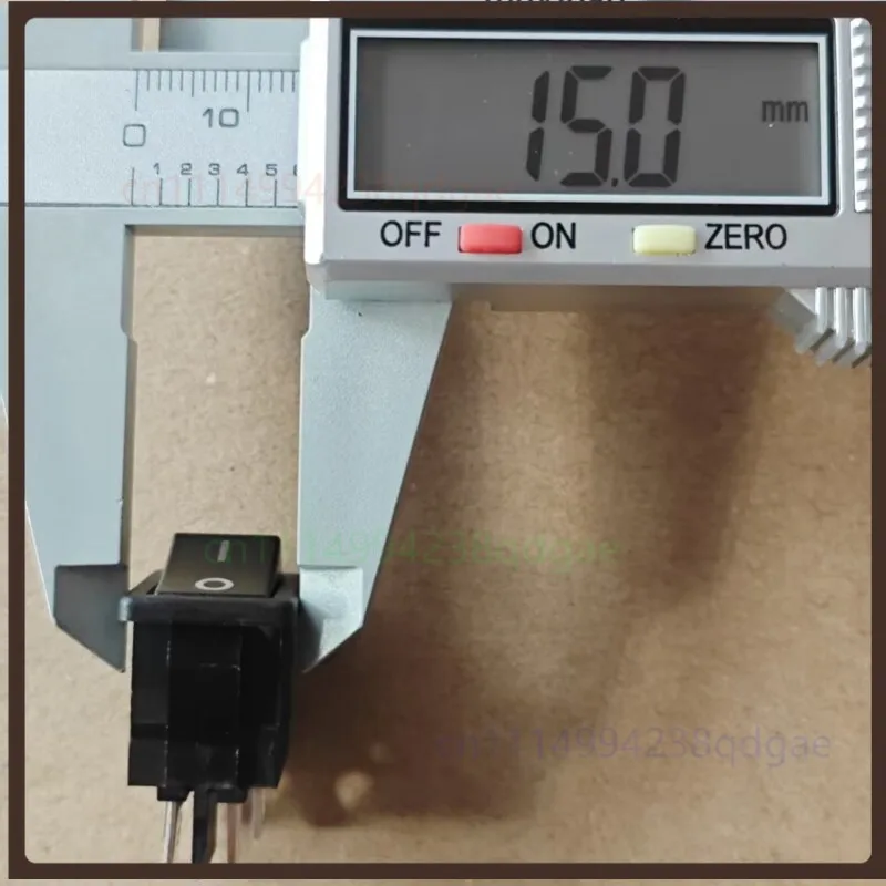 1PCS For RONGFENG Taiwan RF-1003 Rocker Switch 4Pin 2Position 10A250V Panel Mount Switch 15*21MM