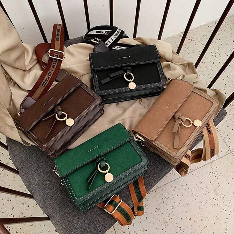 جديد فاخر حقيبة صغيرة رفرف فرك بولي Leather حقائب كتف جلدية Crossbody للنساء 2022 مصمم كلاسيكي حقائب اليد والمحافظ الإناث