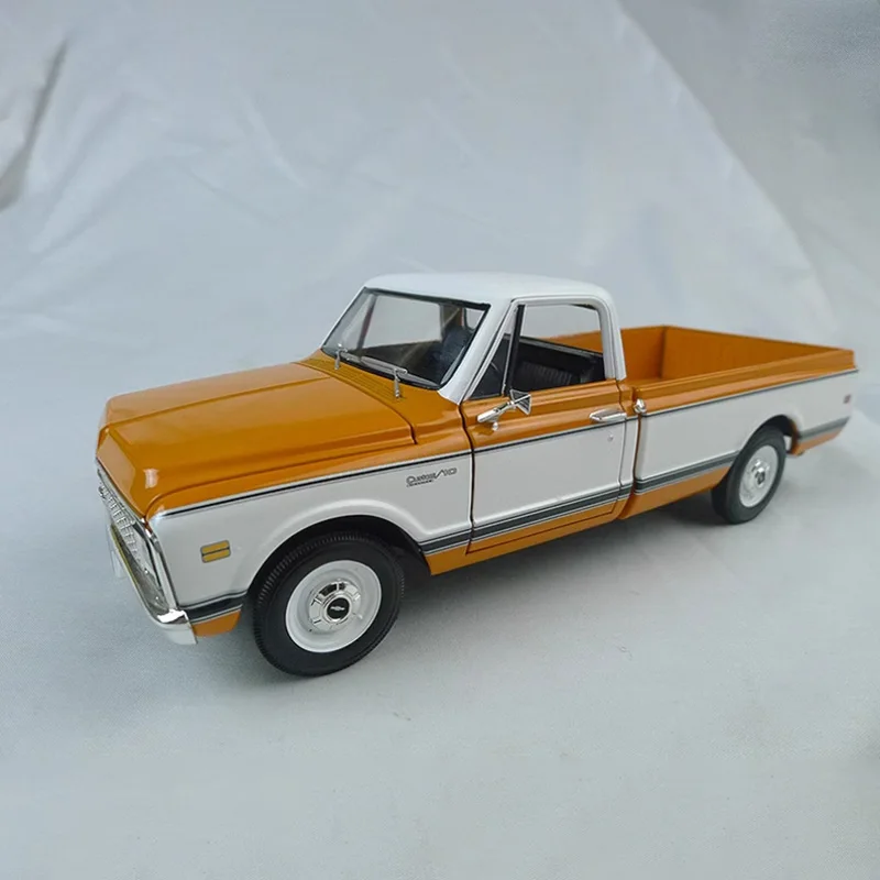 

Diecast 1:25 Scale Alloy C-10 Pickup Car Static Model Finished Product Simulation Toy Collection Gift Ornament Display