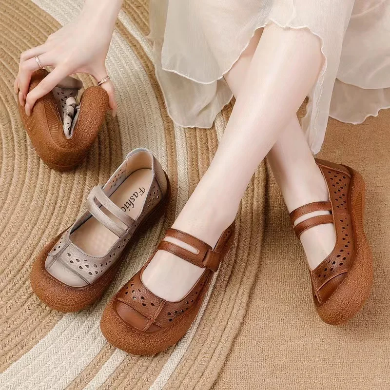 

Summer New Genuine Leather Cowhide Breathable and Comfortable Retro Hollow Middle and Old Age Thick Sole Sandals Mom's Shoes Lea