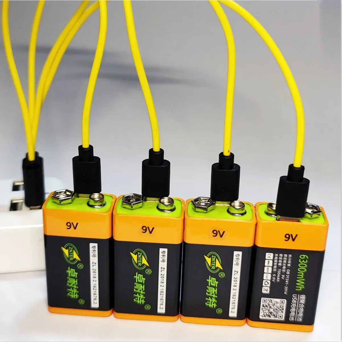 6pcs/lot ZNTER 9V rechargeable lithium battery 6300mWh 6F22 USB type-c lithium polymer battery suitable for toy game controller