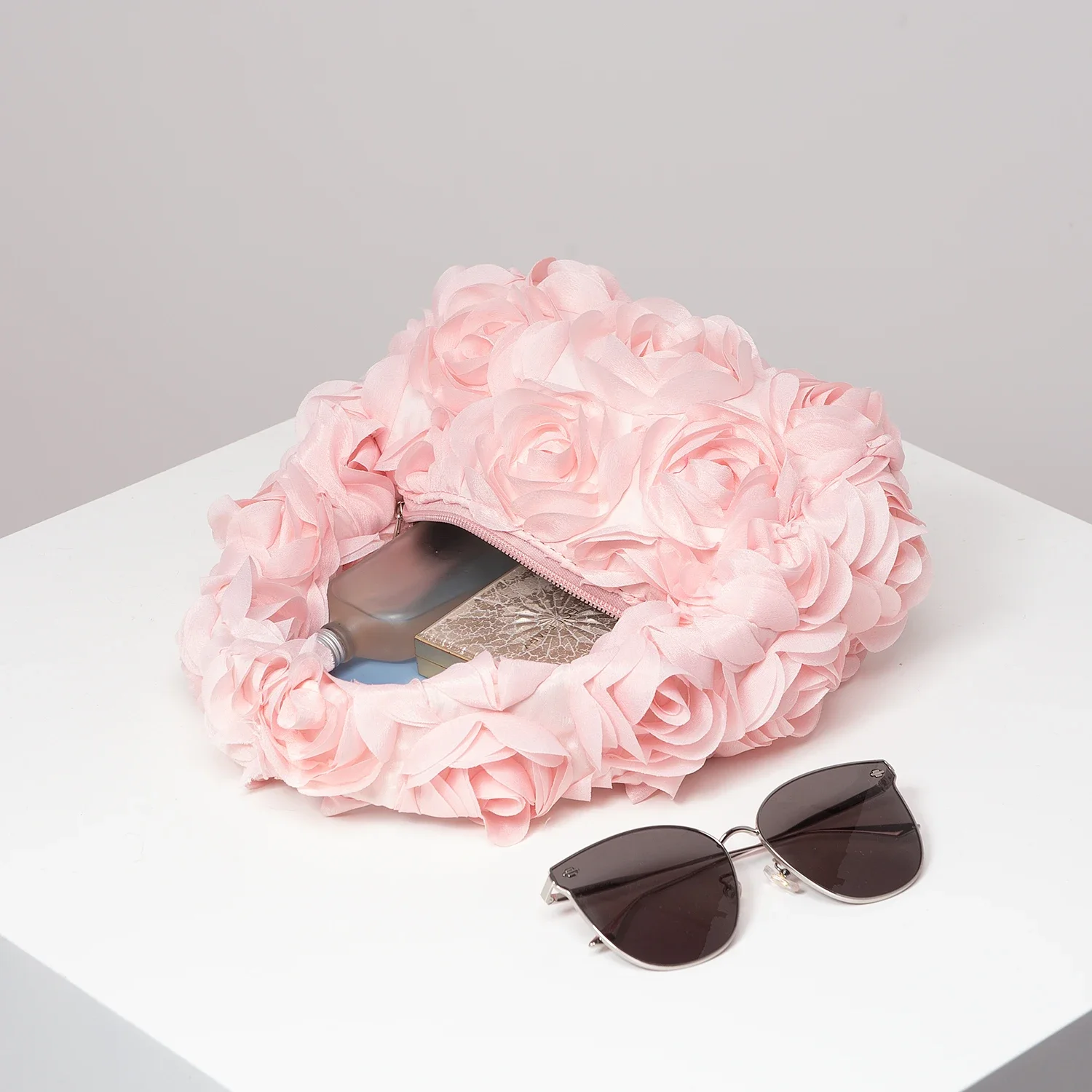 حقيبة يد وردية أنيقة، حقيبة عشاء لحفلات الزفاف، حقيبة مربعة صغيرة حلوة ولطيفة، مناسبة للهدايا النسائية (نمط عشوائي)