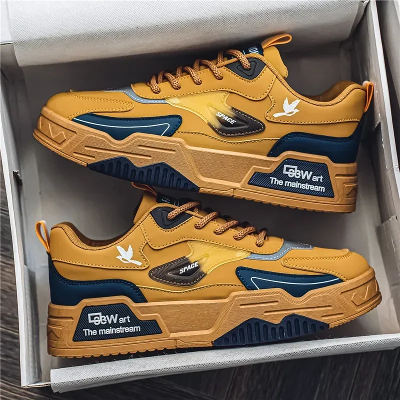 

2025 Autumn New Board Shoes Men's Fashion Leather Surface Breathable Casual Shoes Thick Bottom Wear Resistant Sports Shoes