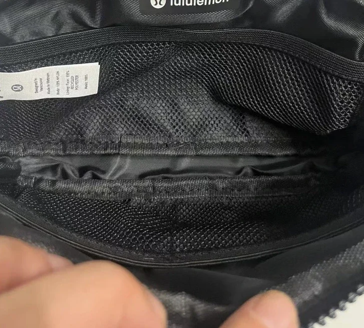 With Metal Logo Sports Waist Bag Yoga Mobile Bag Super Trusted Portable Bag Unisex Fitness Running