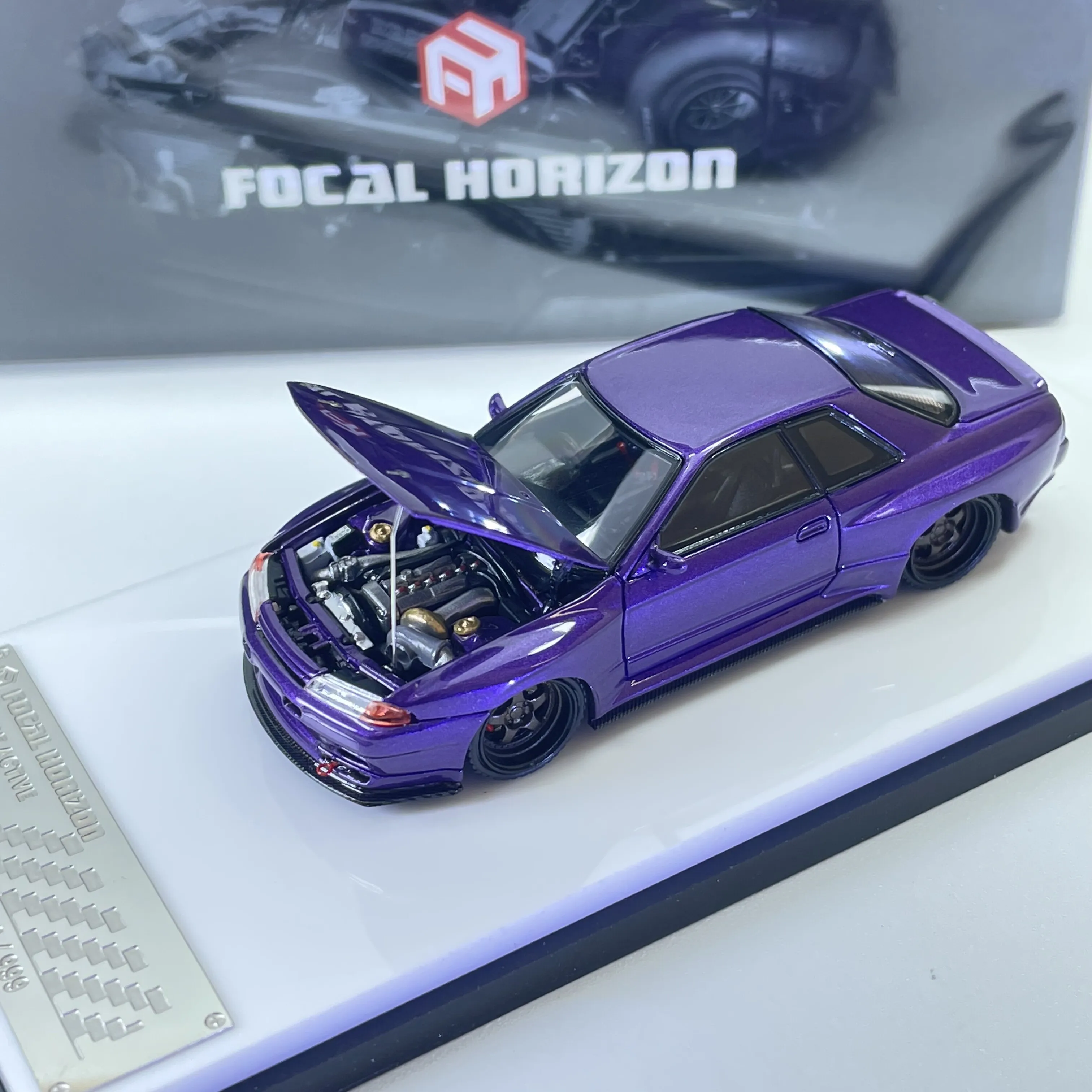 In stock 1: 64 new model of Skyline GT-R, the 3rd generation R32, alloy casting static car model,gift, high-end decorative item