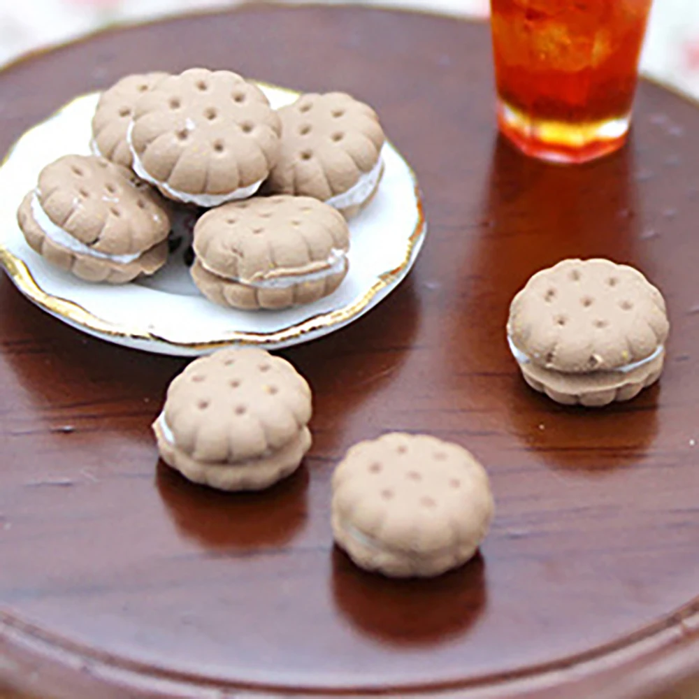 

9Pcs 1/12 Doll House Miniature Sandwich Biscuit Simulation Snack Dessert Model Toy for Mini Decoration Dollhouse Accessories