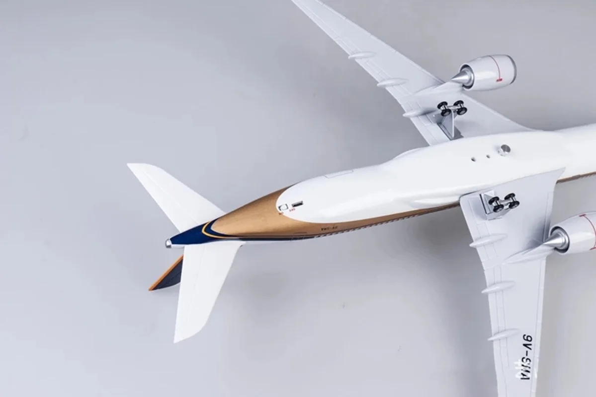 Singapore Airlines 47CM 1:142 Scale Model Aircraft A350 Airbus LED Light Die-casting Machine Collected As A Gift By Aviation