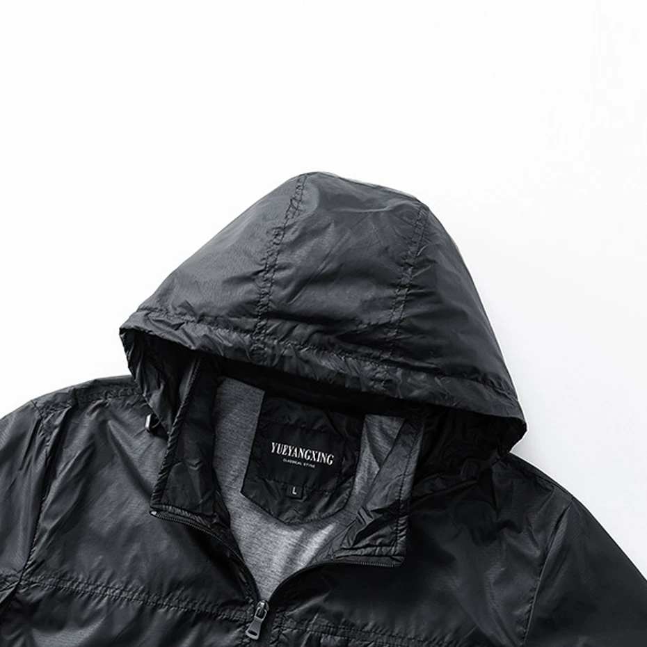 Spring Autumn Windbreaker Jacket Men Fashion Casual Solid Color Hooded Jacket Male Camp Jackets