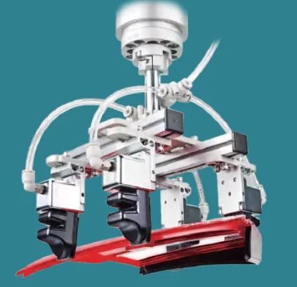 Abrazaderas flexibles utilizadas para manipulación de paneles de vidrio