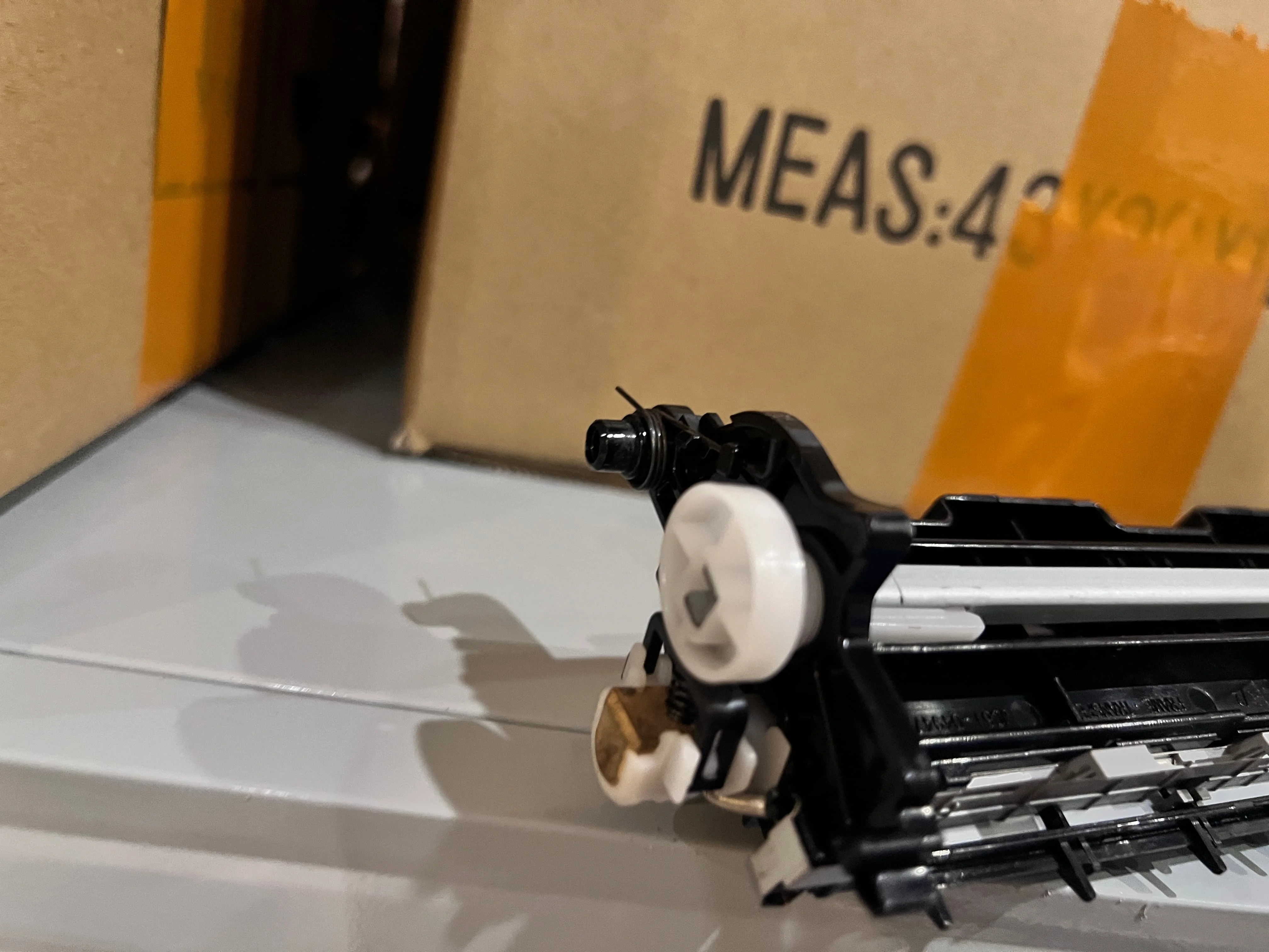 

JC93-00708A Ролик переноса в сборе для HP 150a 150nw 178nw для Samsung CLP-360 CLP-365 CLP-366 CLX-3305 C410W C430W C460FW C480F