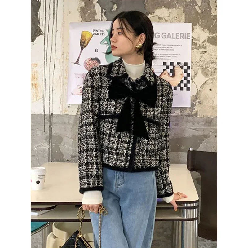 Vintage Tweed Jacket Women Elegant Cropped Bow Quilted Coat Winter Korean Commute Outerwear Office Ladies Chic Blazer New