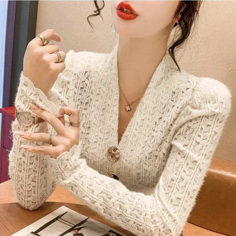 Spring Autumn Solid Color V-neck Long Sleeve Blouse Women High Street Hollow Lace Pullovers Elegant Slim Vintage All-match Tops