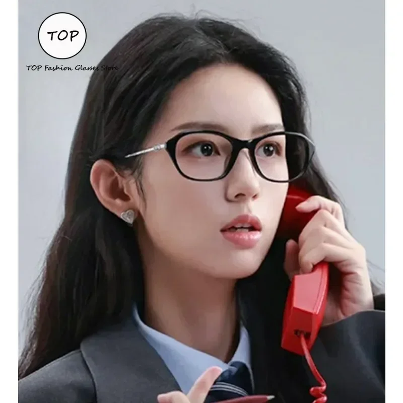 적려열파 The Same Myopia Glasses Female Black Frame Old Money Wind Plain Makeup Cat Eyes Can Be Equipped with Degree Anti-blue Light