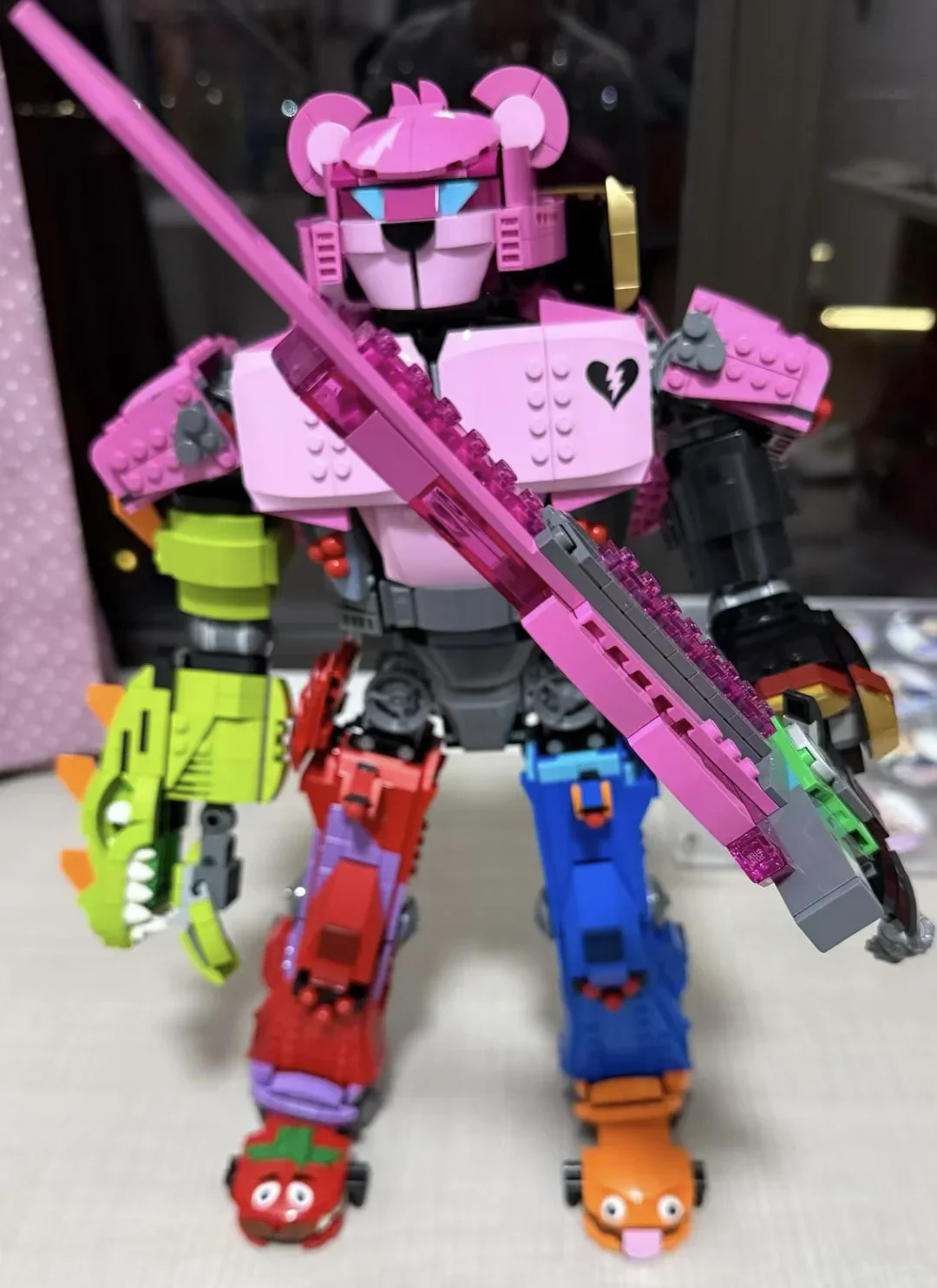 New MOC pink mecha model home decor building blocks for boys and girls as holiday gifts
