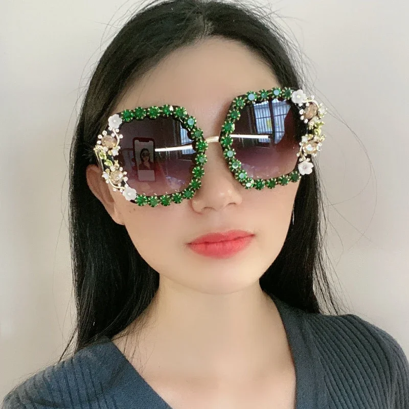 2022 New Roses Baroque Sunglasses Women\'s Lentes Oculos Gafas De Sol Feminino Lunette Soleil Flowers Sun Glasses Mujer