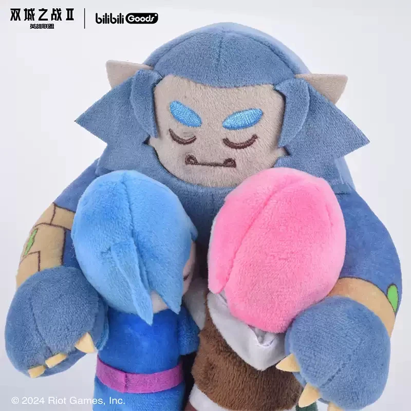 Original Arcane: League of Legends Game Animation Peripheral Toys Warwick Vandel Keychain Anime Action Model Figures Collection