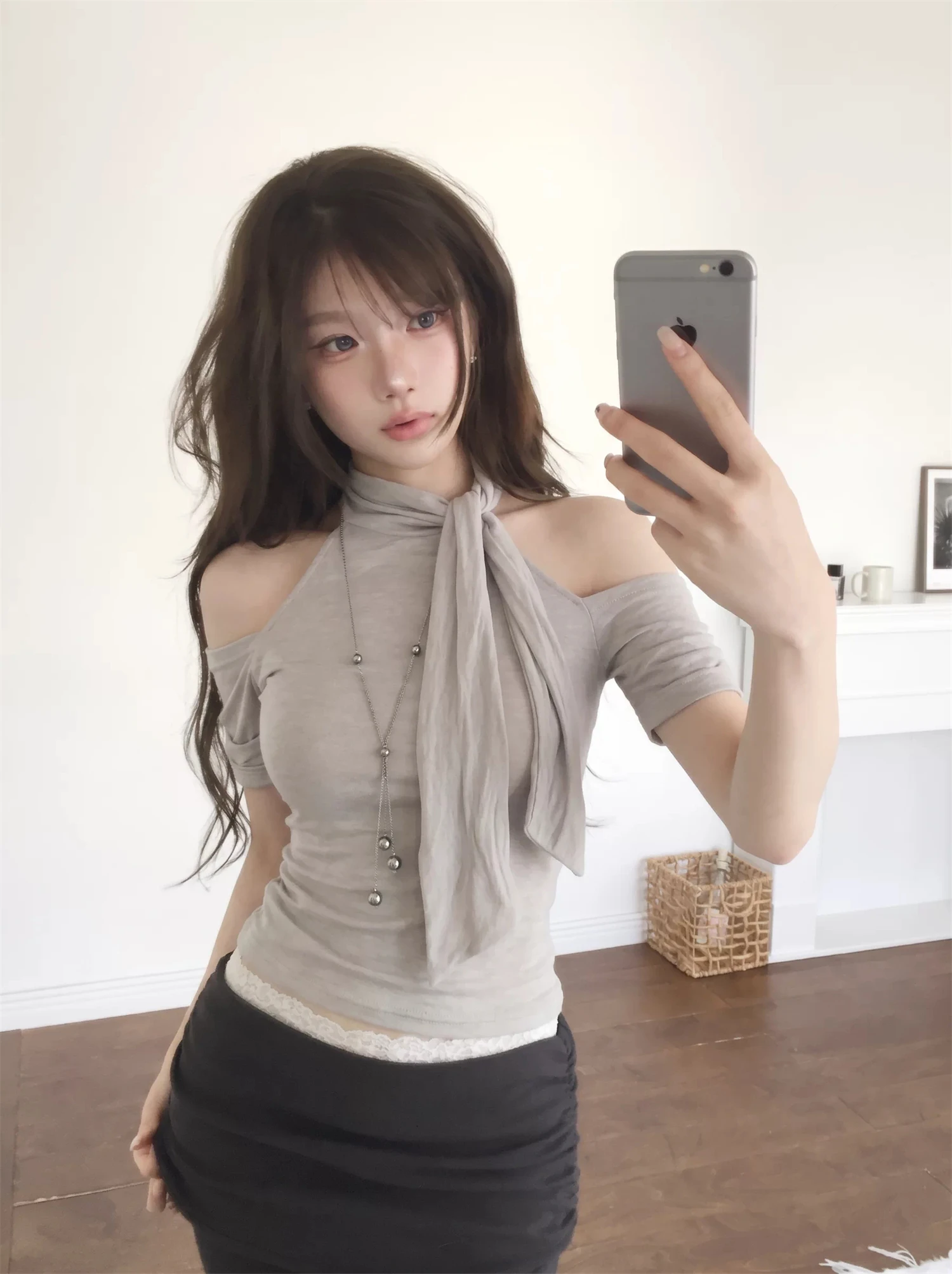Y2K Coquette Halter Neck Off Shoulder Short Sleeve Top Women Tie Bow Detail Slim Fit Casual Streetwear Ladies Blouse