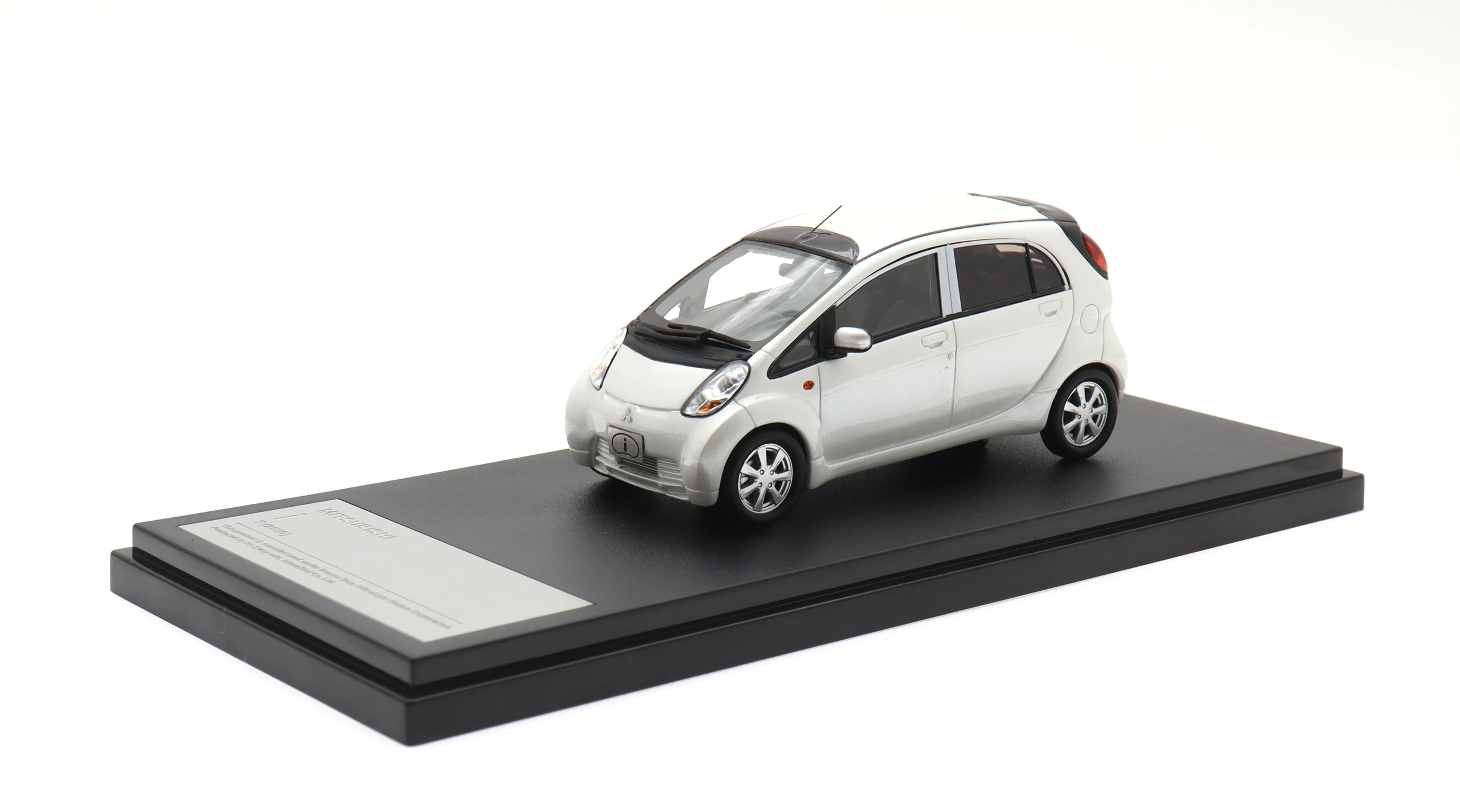 1:43 Hi-Story harsmodelauto Mitsubishi iT 2010 |   Hoge simulatie verzamelbaar display speelgoedcadeau