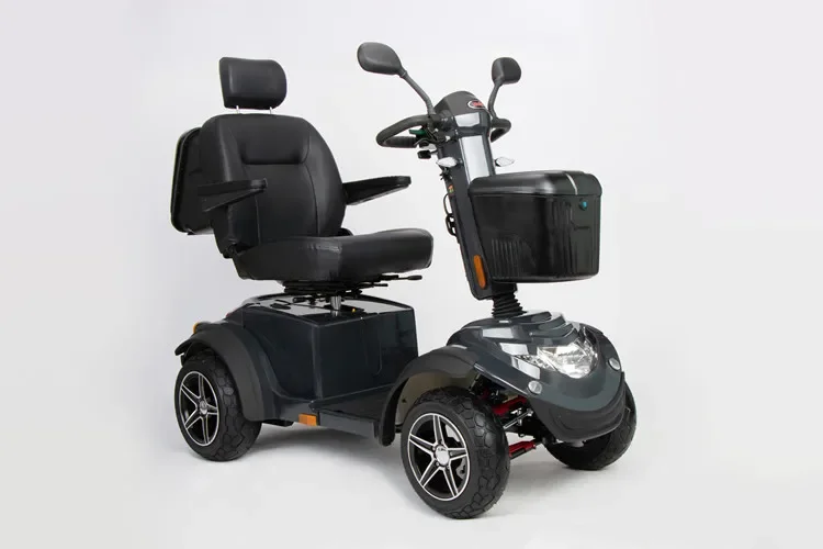 R9S PLUS Robuster, langlebiger, extra bequemer elektrischer Mobilitätsroller für Behinderte