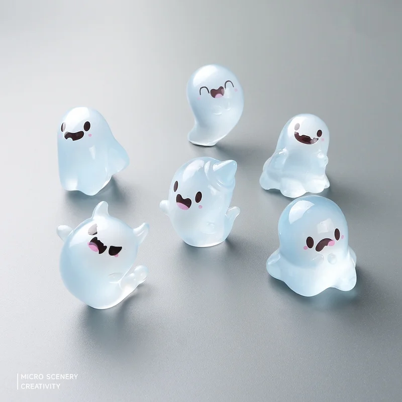 Miniature Toy Glow-In-The-Dark Ghost Desktop Decoration Luminous Cartoon Central Control Car Decoration Display Cute Dust Elf