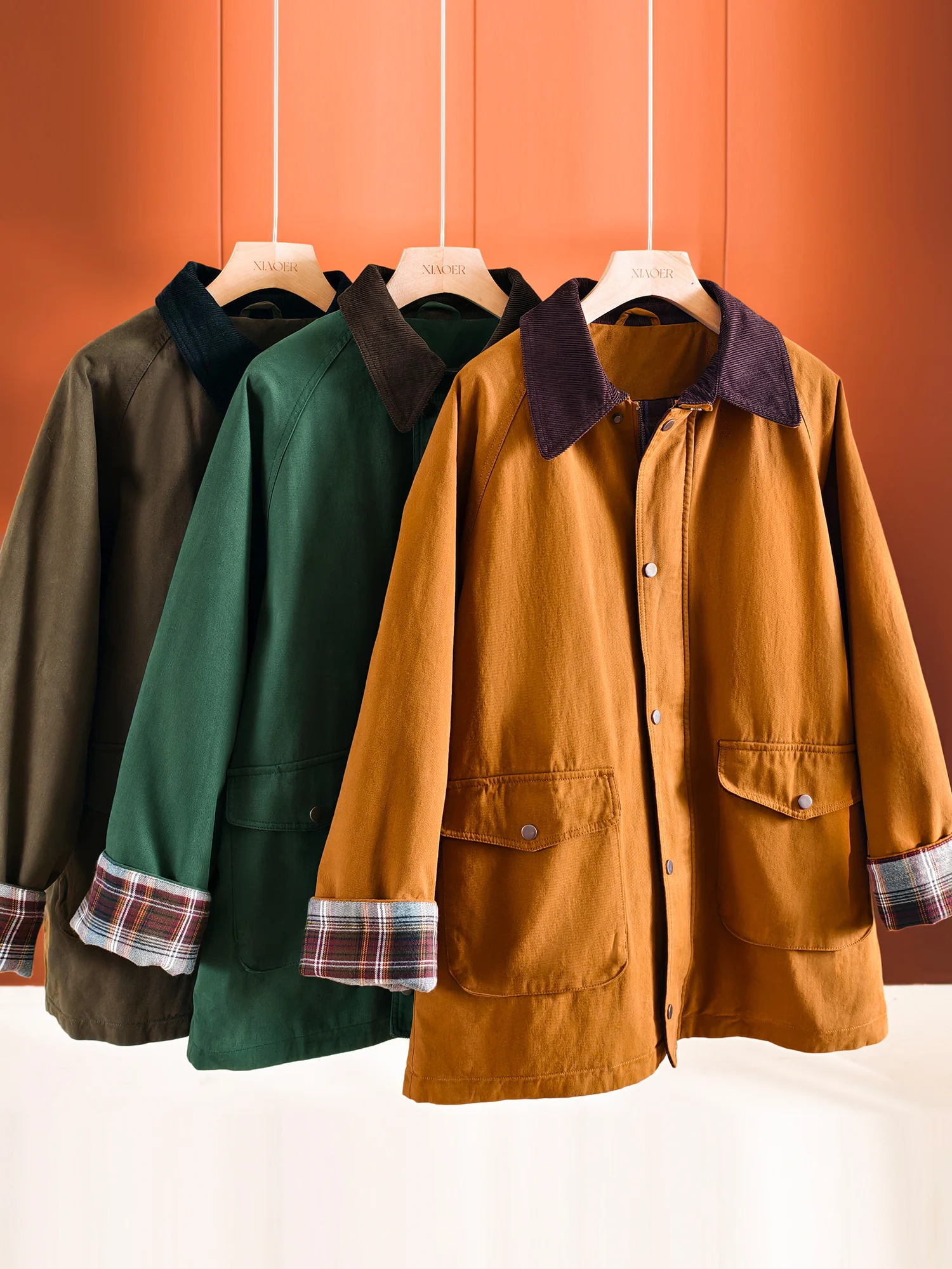 

Вельветовая куртка-жилет средней длины с хлопковой подкладкой, утепленная, с длинными рукавами, женское пальто