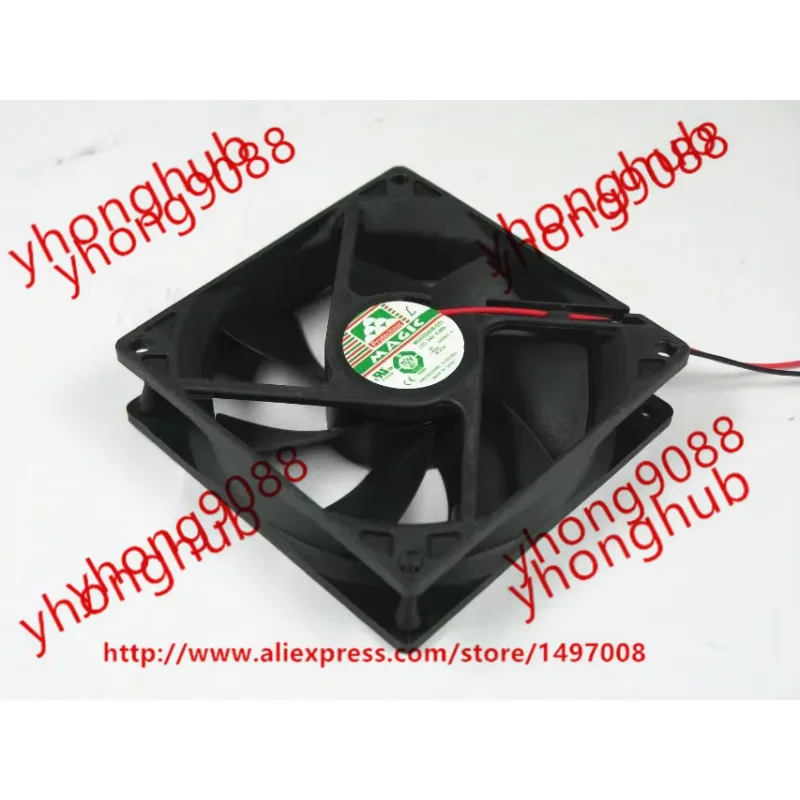

MGA9224UB-025 DC 24V 0.48A 2-Wire 90x90x25mm Server Cooling Fan