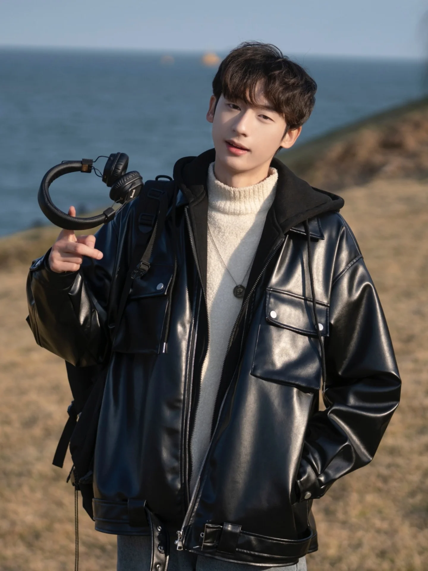 

Warm PU Leather Cotton Jaet Men's Winter Faionable Outerwear Thiened Cotton Sandwich Design Casual Youth Trendy Coat