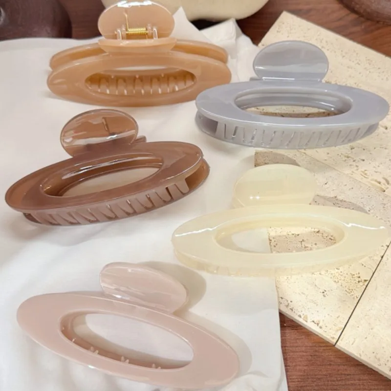 

Трансграничные женские заколки, новые полые овальные заколки с большой ручкой, простая прическа, большой объем волос, более зажим в виде акулы