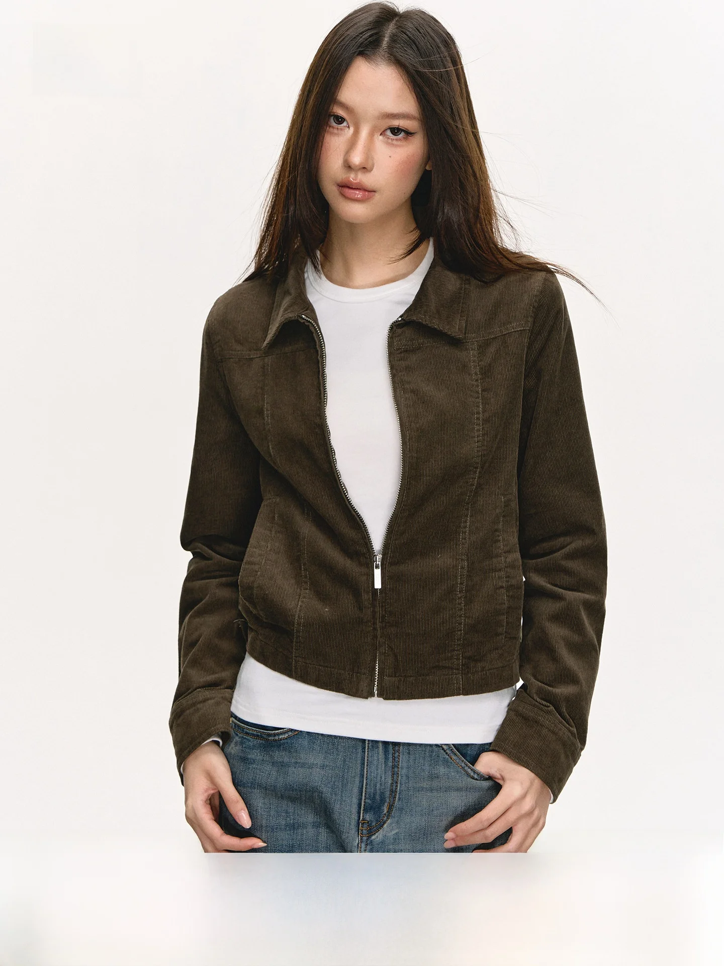 

Женская винтажная куртка Anna Aneae из тонкого вельвета с отложным воротником, весна-осень, для создания непринужденного и сексуального образа