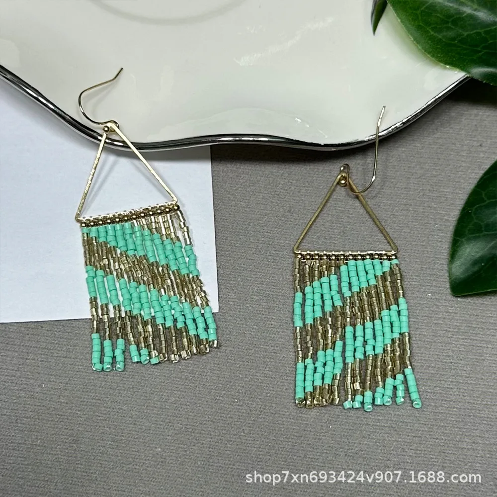 

ZGMXR-Rice Beaded Earrings, Triangle Tassel, Bohemia, Hand-woven, Geometry Fashion, Simple Versatile Original Pattern, Female