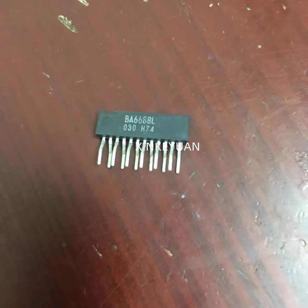 

Оригинальный подлинный IC BA6688L