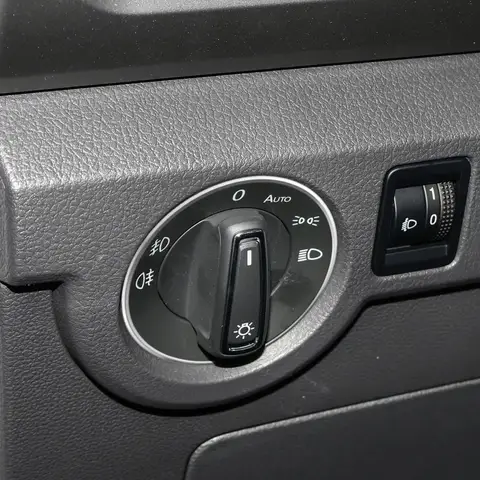 For Volkswagen VW Golf MK5 MK6 Jetta MK5 MK6 Passat B6 B7 Tiguan Caddy Touran Rabbit Headlight Switch Button Trim Sticker Ring 6 best sales vw rabbit mk5 - №2