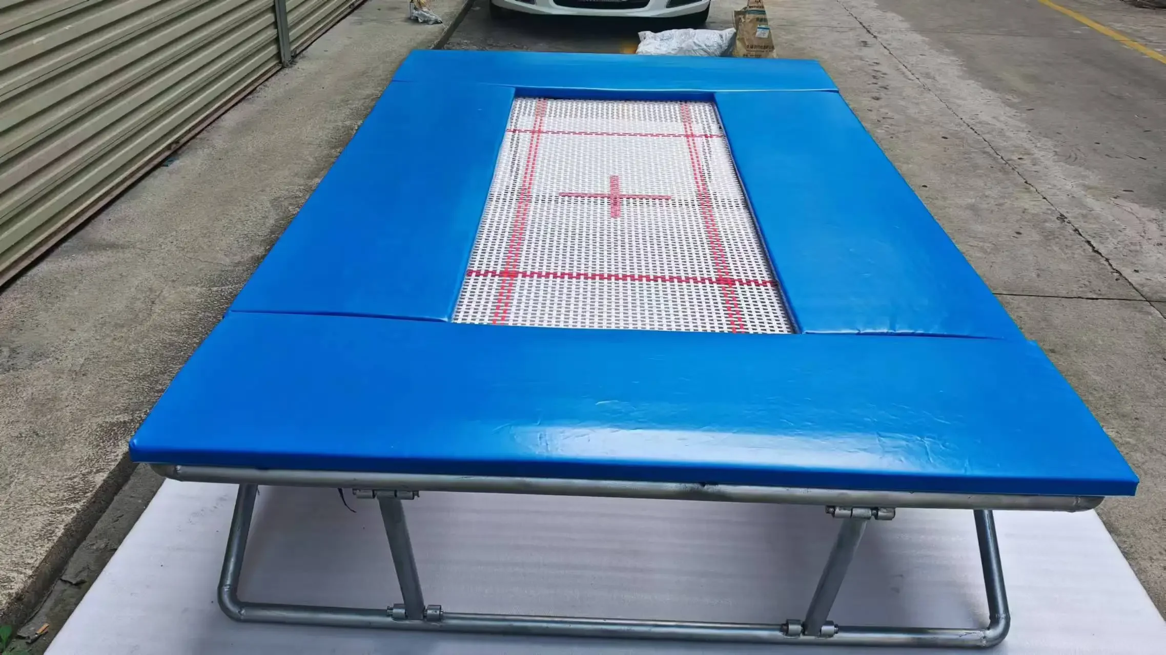 Professional European Gymnastic Trampoline for Indoor Training and Competition Unisex Made of  Nylon