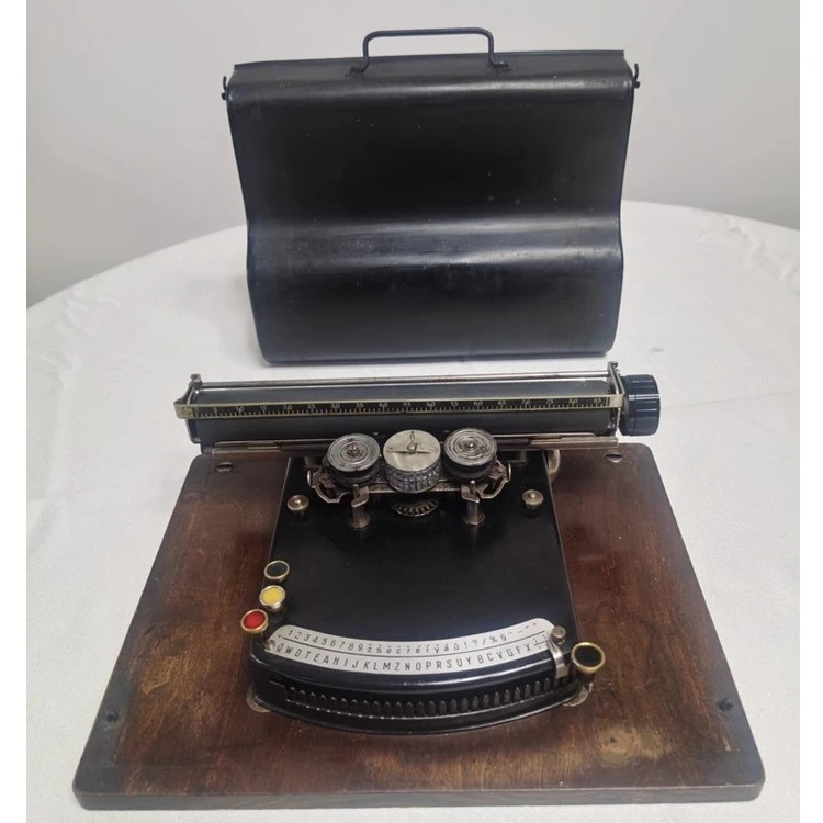 

Normal use 1924SCRIPTA5 Portable mechanical typewriter English Czech retro literary and medieval gifts