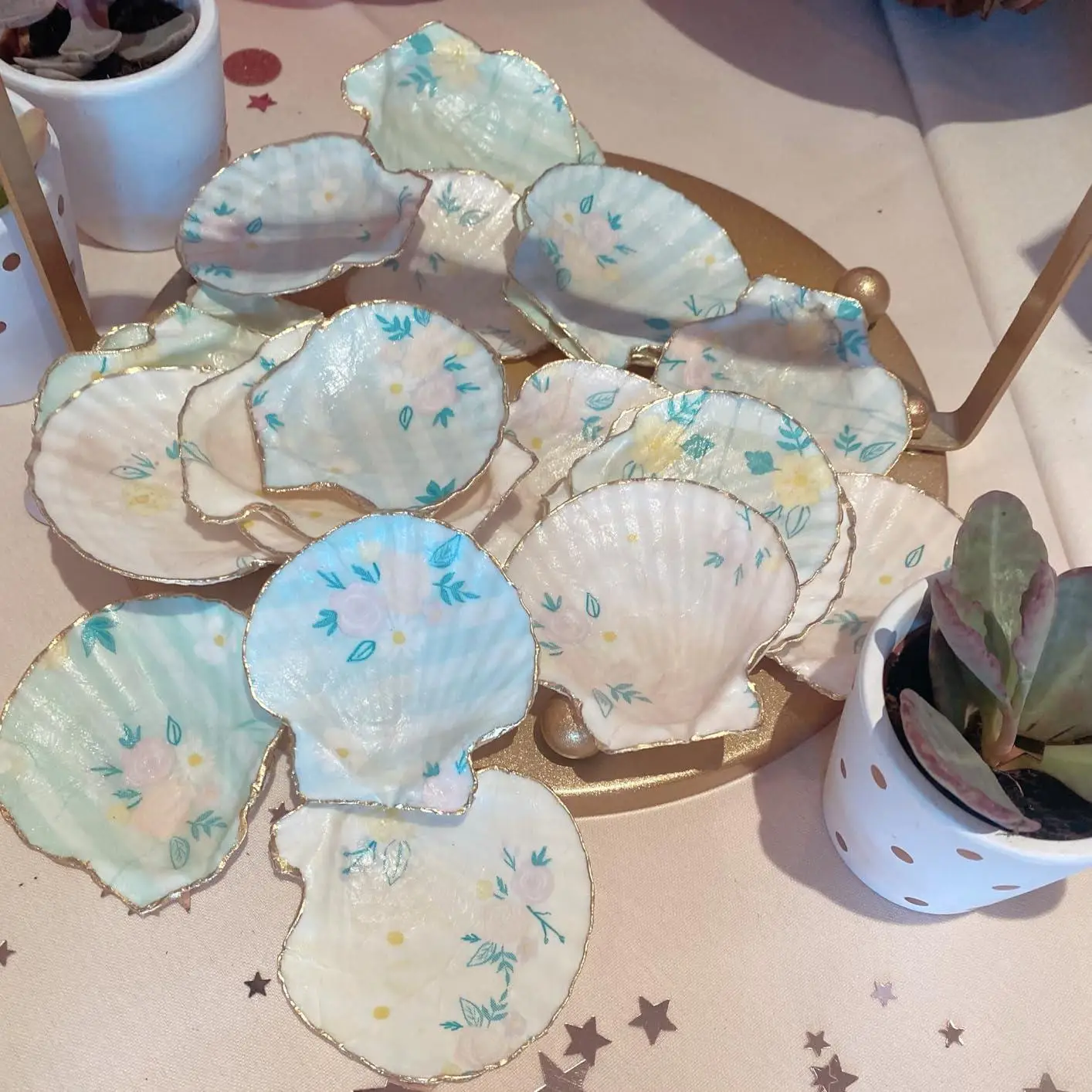 30 قطعة من أصداف التقوقع الطبيعية الكبيرة، لوحة يدوية، وديكورات زفاف الخبز والشاطئ - للحفلات ذات طابع المحيط وديكور المنزل