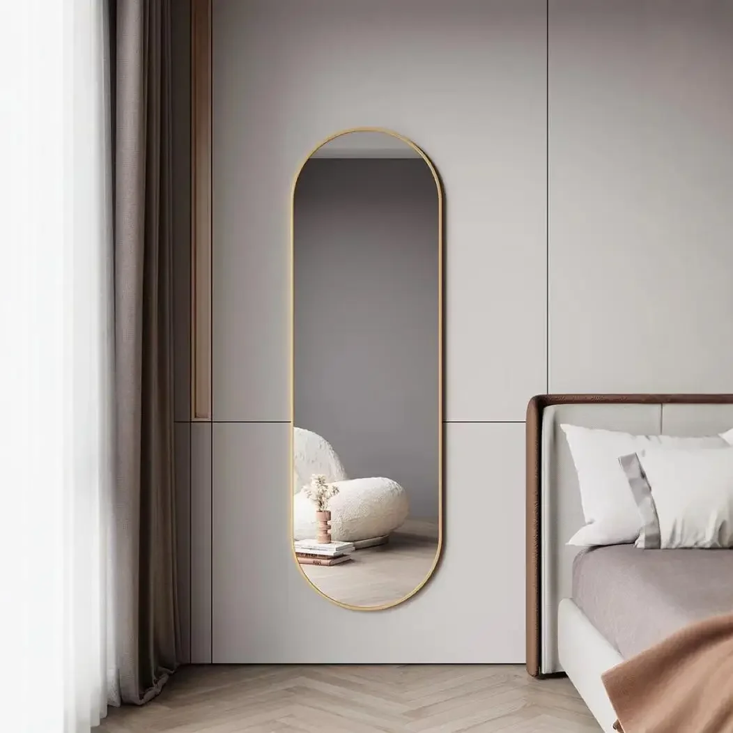 French Durable Build Silver Mirror Wall Mounted No Wobble Design FSC Certified Stain Resistant Modern Look for Bedroom