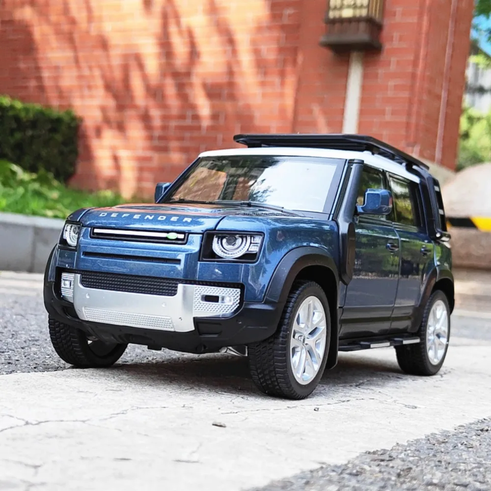 

1:18 Scale Defender 110 SV2022 Car Model Toy Wheel Steering Shock Absorption Doors Opened Off-road Vehicle Models Gifts for Kids