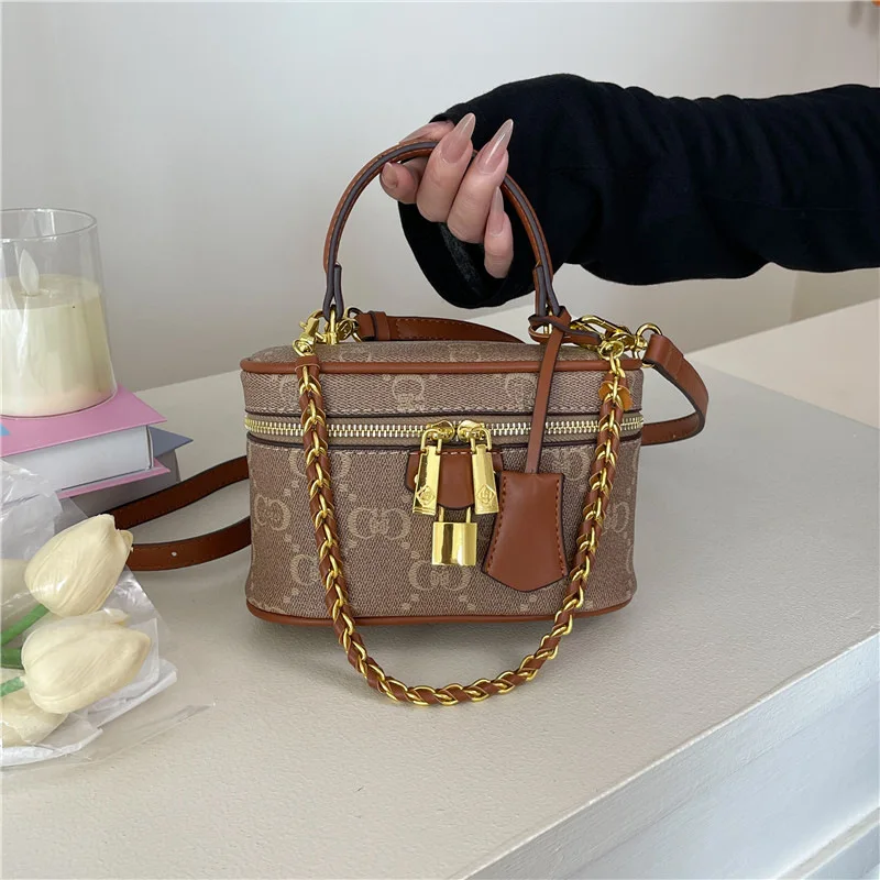 

2025 Korean Style Box Bag - Women's Chain Strap Crossbody/Shoulder Purse, Multi-Way Handheld Underarm Bag, Trendy Small Bag