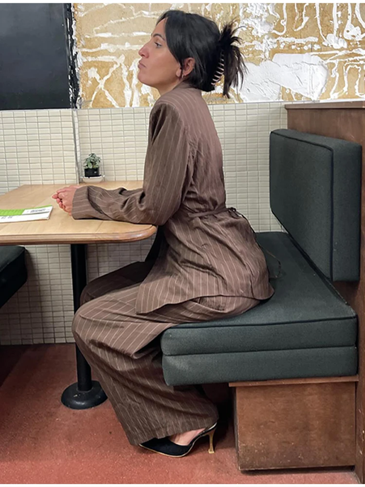 Elegante gestreifte Damenanzüge, schicke Kaffee-Taillenkrawatte, Anzughose, weiblich, 2-teiliges Set, 2025, NEU, Herbstmode, lässiges Büro-Outfit – Detail 7