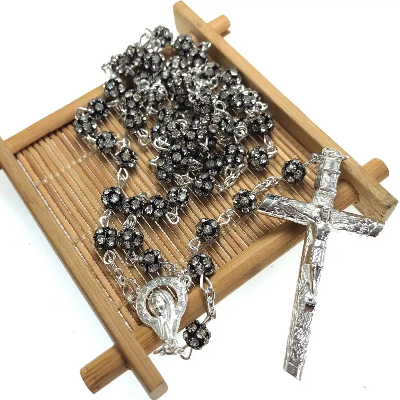 Free shipping white or black rosary bead necklace/ catholic rosary/ glass rosary / rhinestone rosary special offer